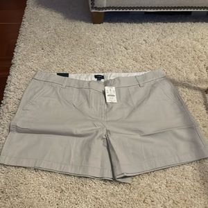 Jcrew women’s 5” chino short